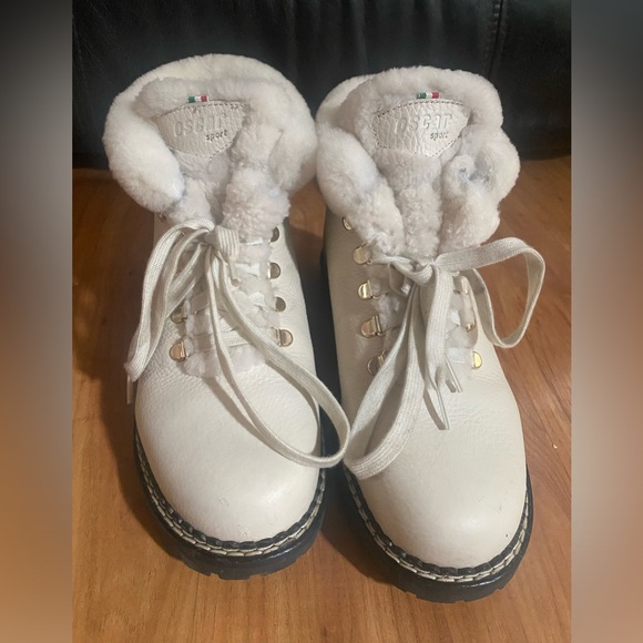 White Oscar Sport Boots - Picture 2 of 12